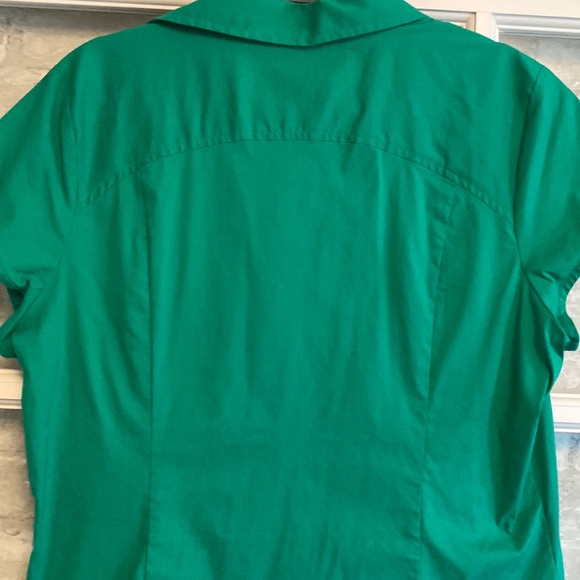 Express - Short Sleeve Button Down - Picture 3 of 8